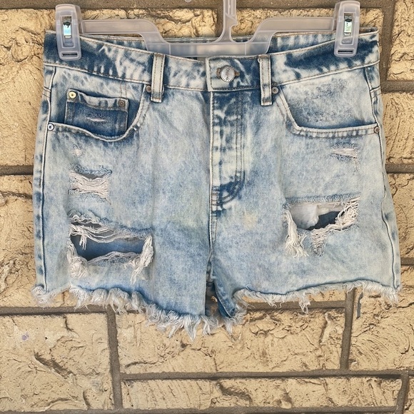 Ban jara Distressed denim Jean shorts size 28 Raw hem - Picture 2 of 7